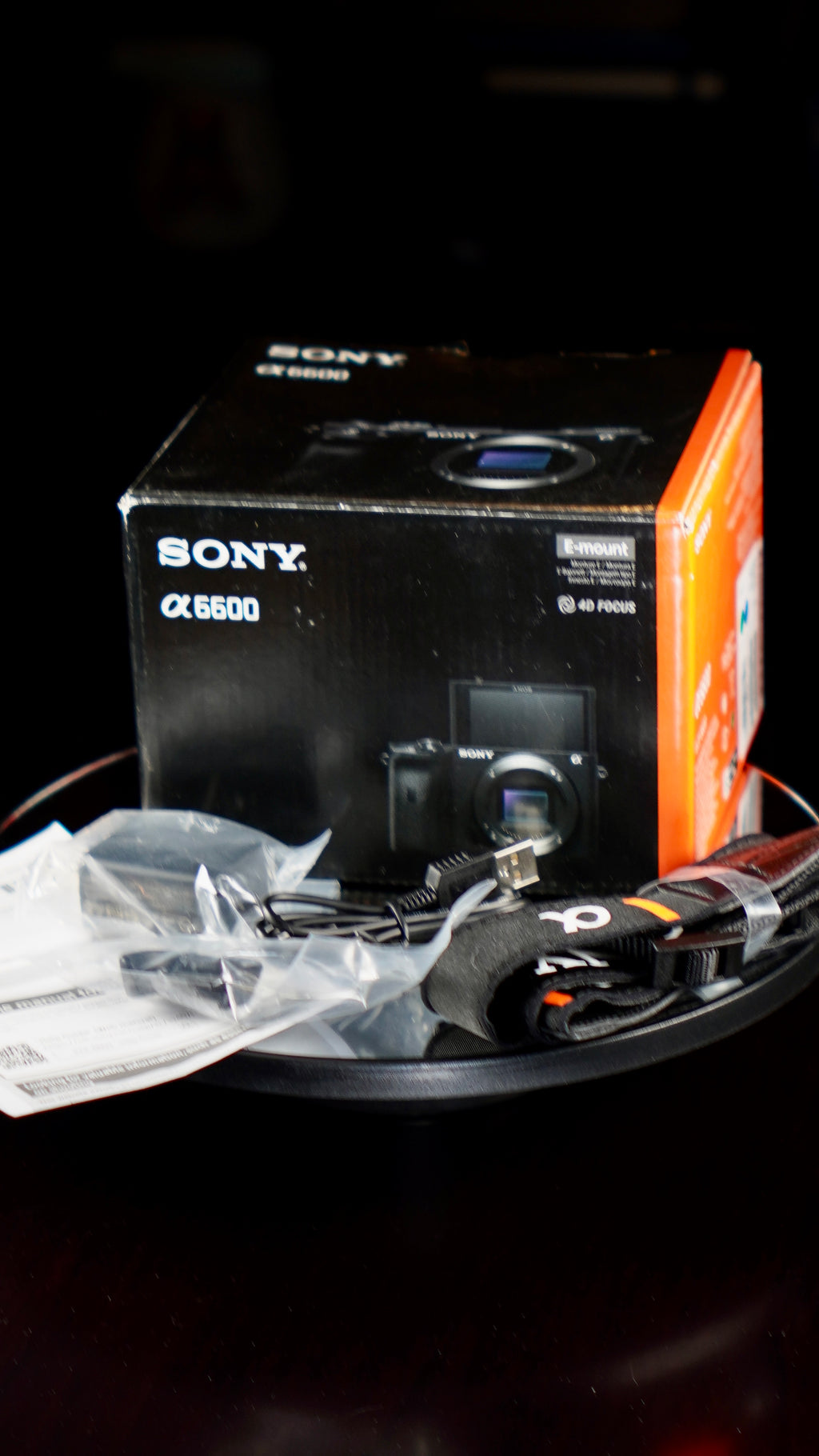 *NEW* Sony A6600 Mirrorless Camera w/ Smallrig Cage *UNUSED MINT CONDITION*