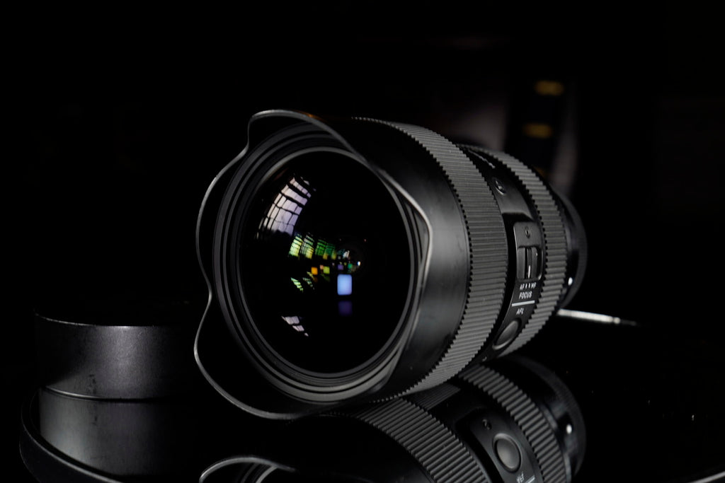 Sigma 14-24mm f/2.8 – The King of Real Estate Lenses | MINT Condition