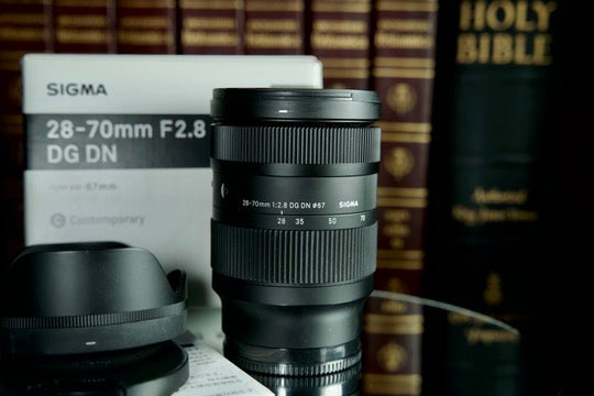 Sigma 28-70mm F2.8 DG DN Contemporary - Sony E Mount | MINT Like New | Complete In Box