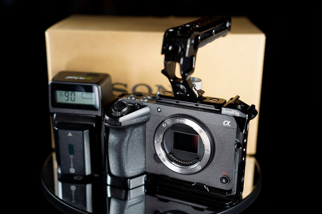 Sony FX30 Cinema Camera – Mint Condition | Complete Creator Rig | Original Packaging