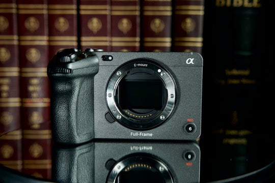 Sony FX3 Full-Frame Cinema Camera - Netflix Approved | Mint Condition | Sony Cinema Line