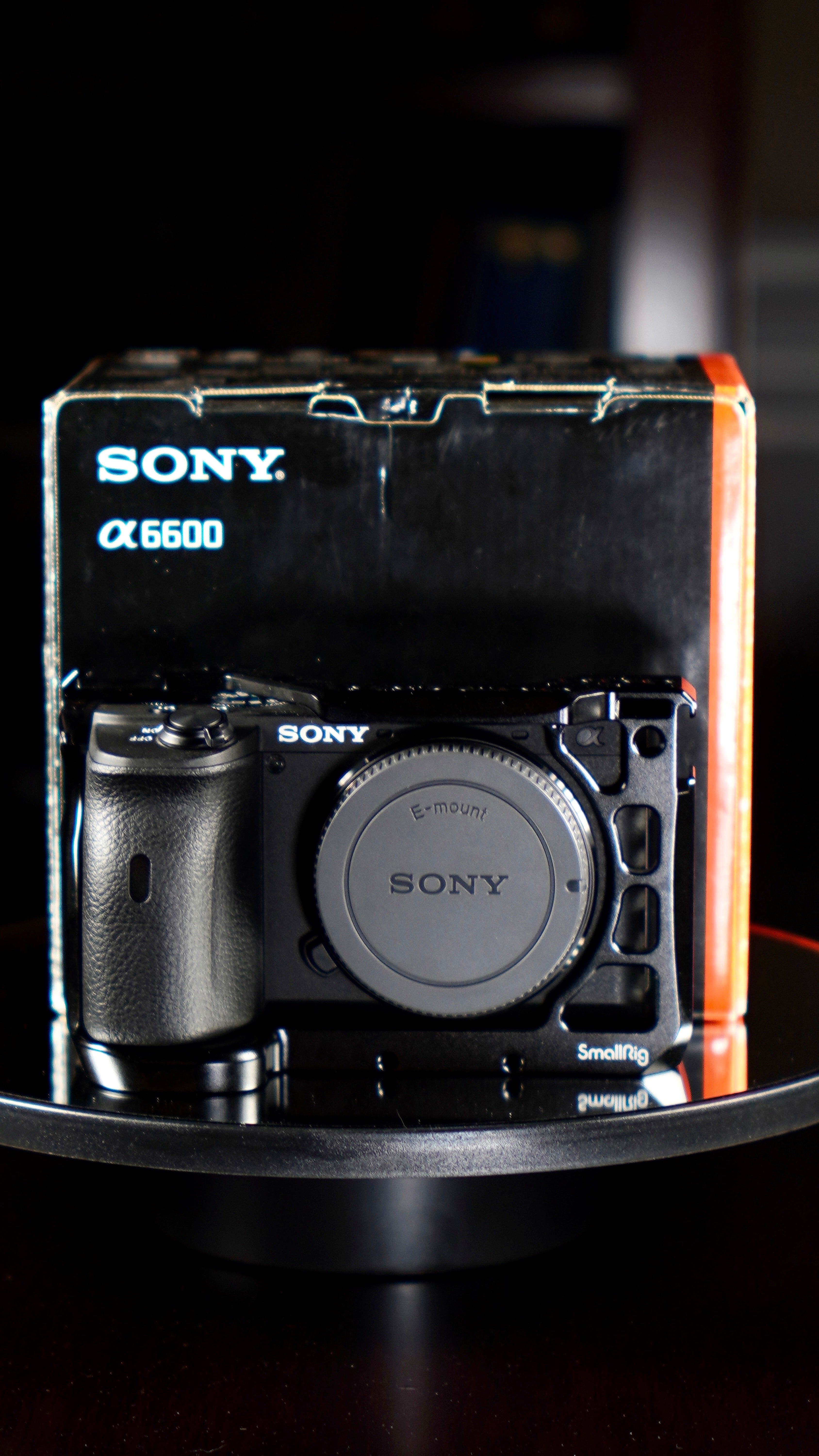 *NEW* Sony A6600 Mirrorless Camera w/ Smallrig Cage *UNUSED MINT CONDITION*