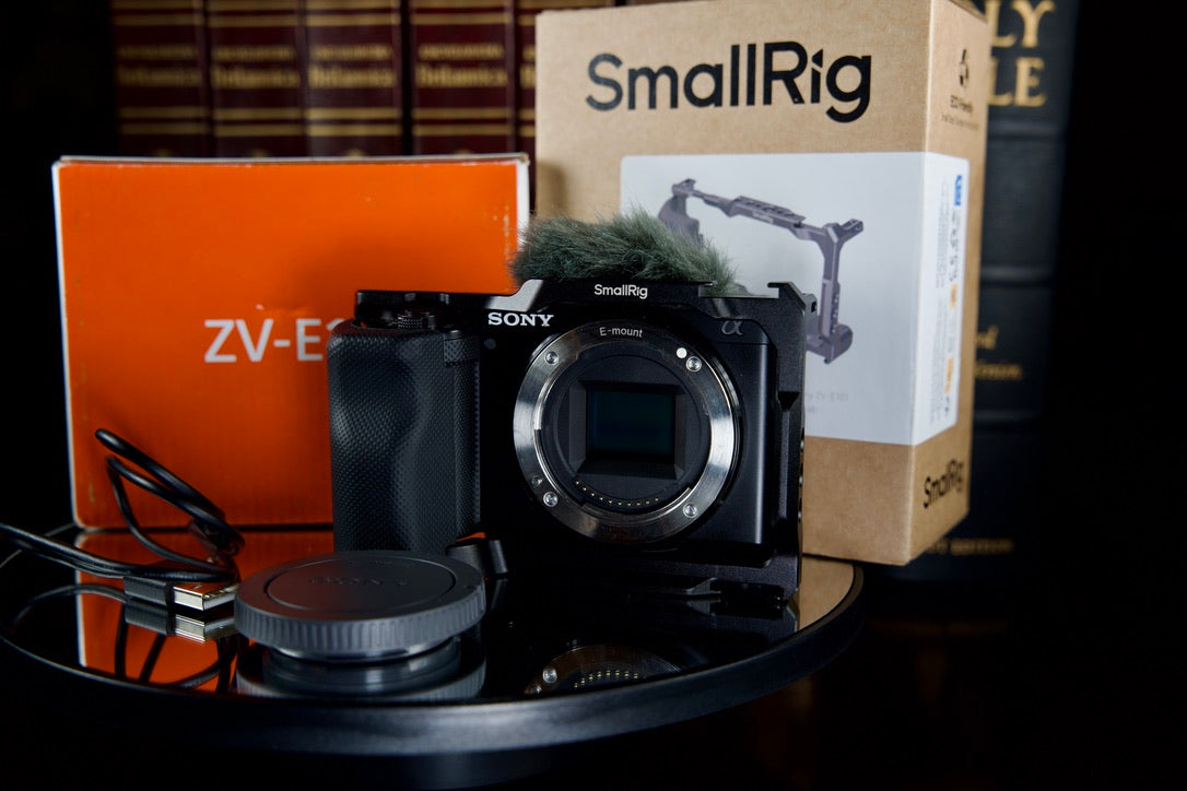 Sony ZV-E10 - Complete In Box | Mint Condition | Only 1,250 Shutter Count
