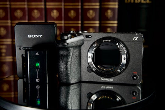 Sony FX3 Full-Frame Cinema Camera - Netflix Approved | Mint Condition | Sony Cinema Line