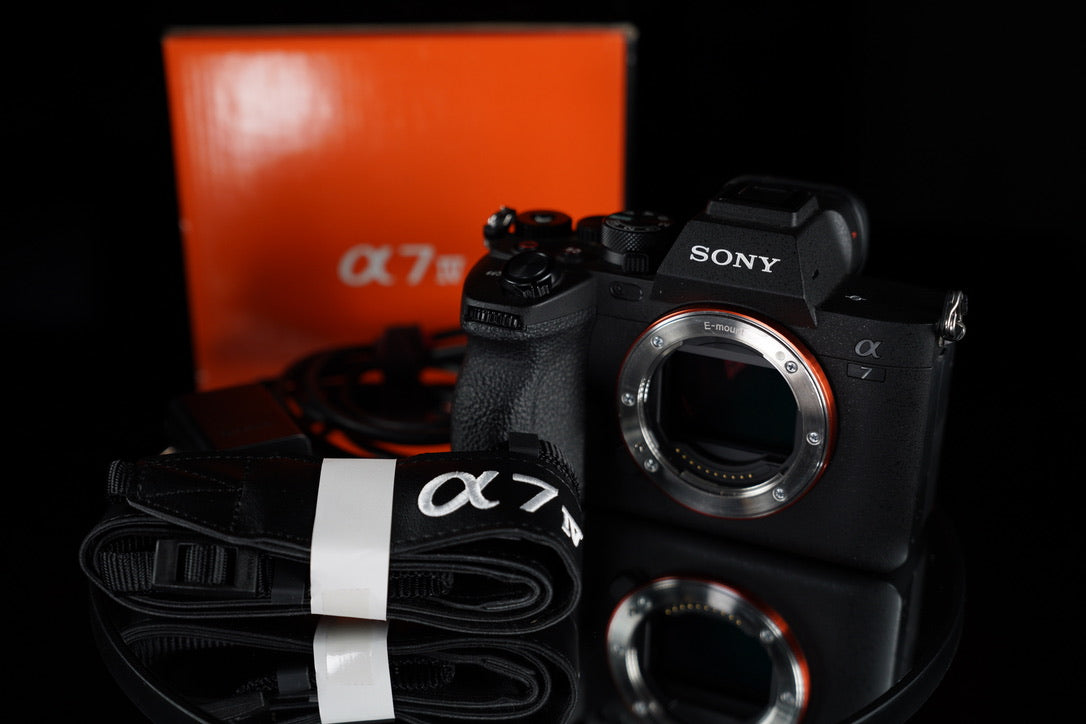 Sony a7IV Mirrorless Camera - Complete In Box | Mint Condition | Only 10,818 Shutter Count