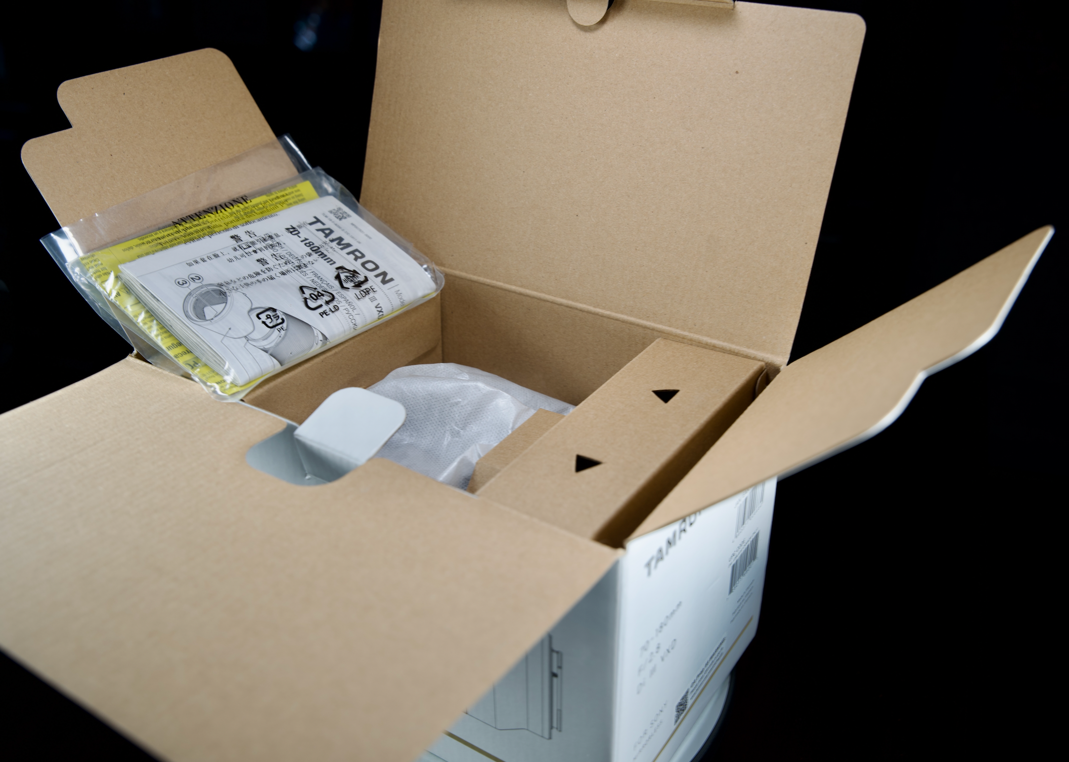 Tamron 70-180mm F2.8 Di III VXD (Sony E Mount) - Near Mint | Complete In Box