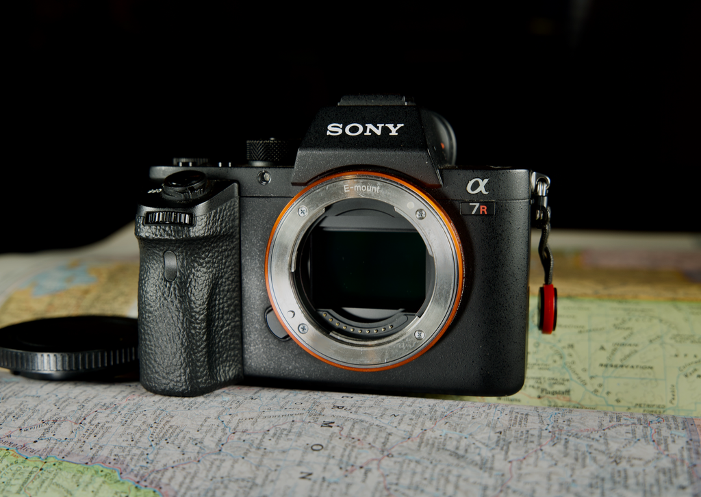 Sony a7RII - Pristine MINT Condition | 42MP Full-Frame | 12,939 Shutter Count